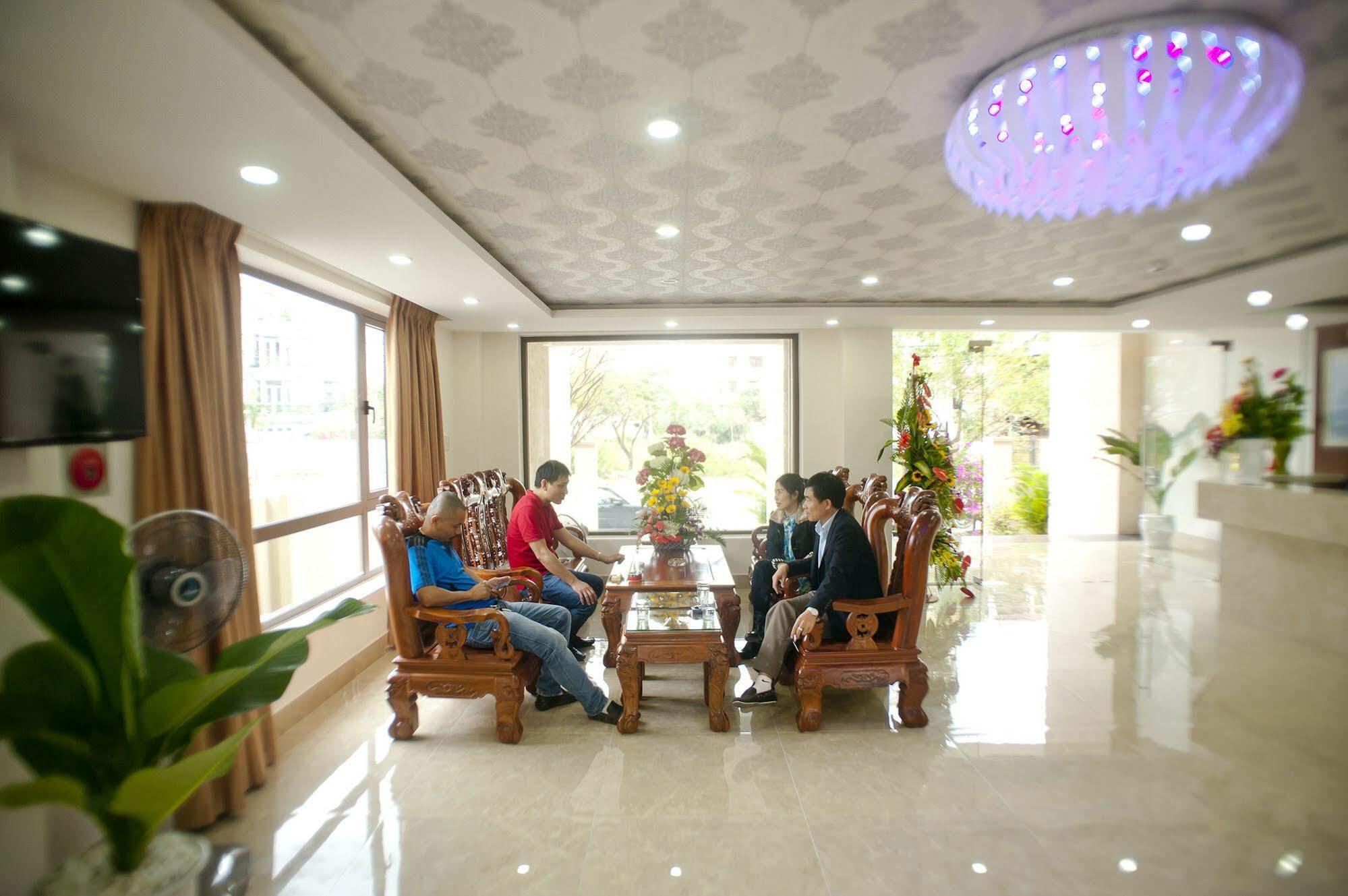 Oyo 236 Hoa Mai Boutique Hotel Da Nang Eksteriør bilde